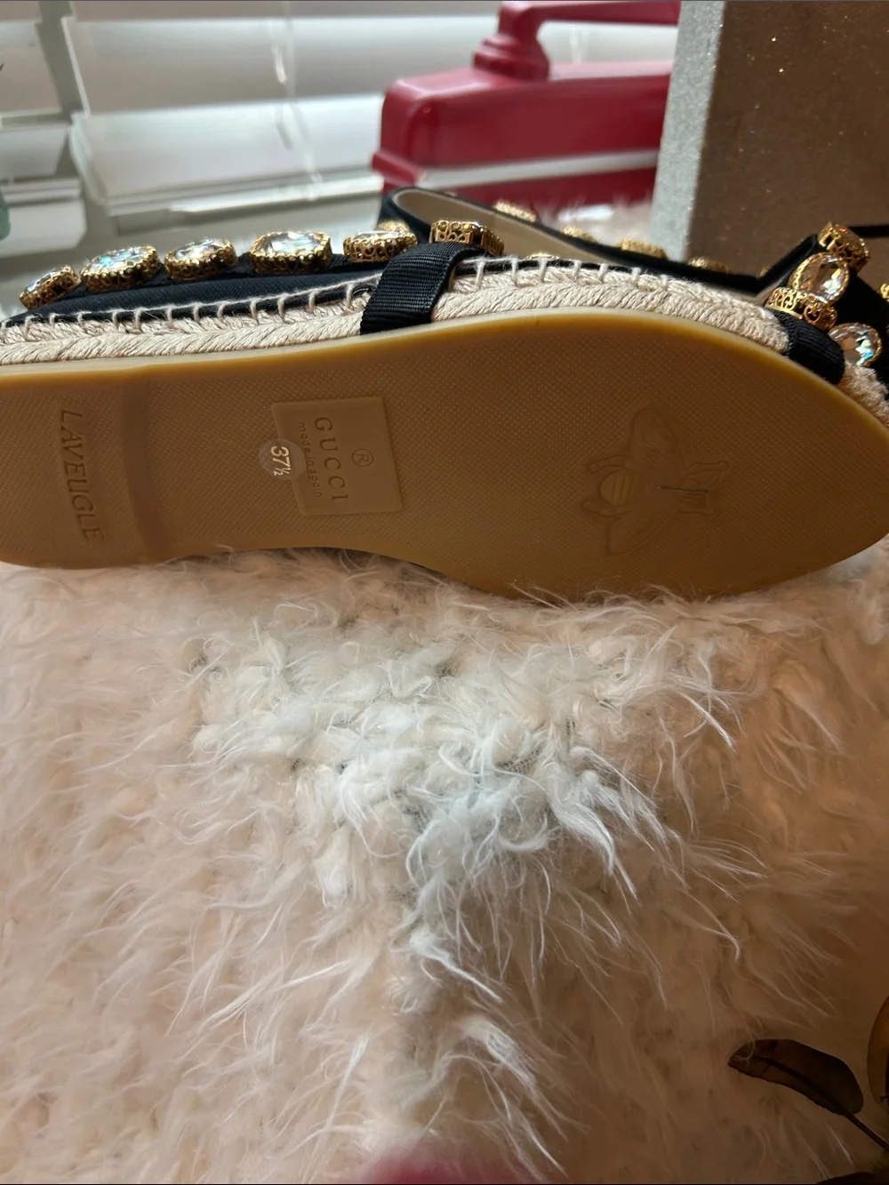 Gucci slip on